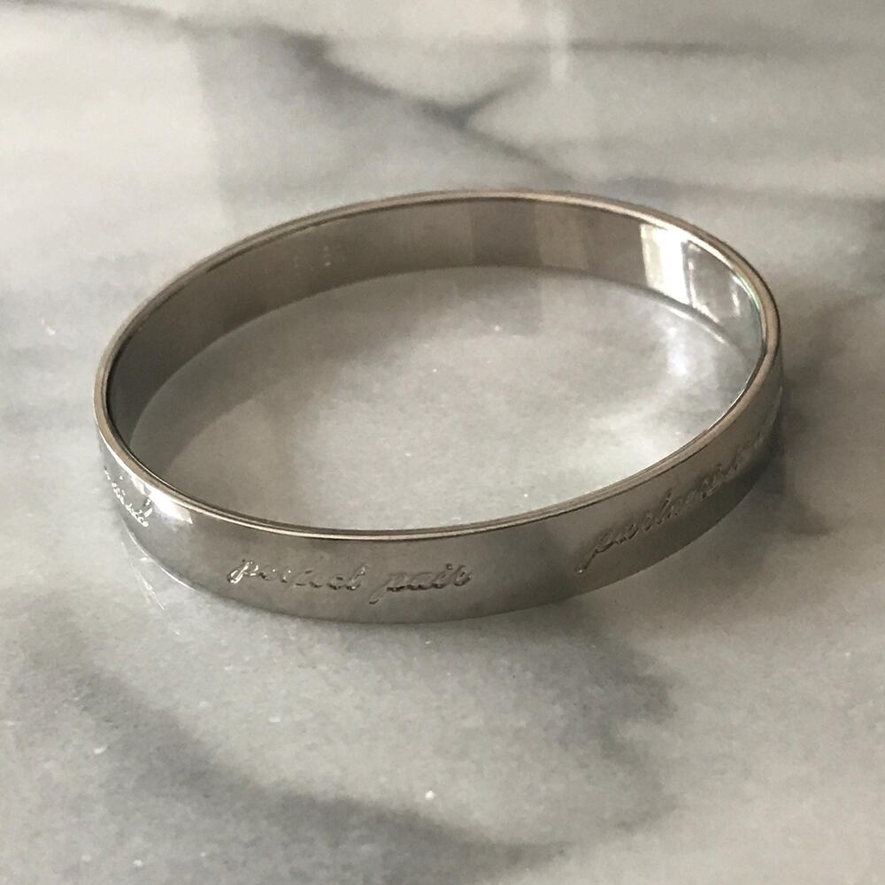 Kate Spade "Best Friend Ever" Bangle Bracelet - Silver Tone -Engraved Expression